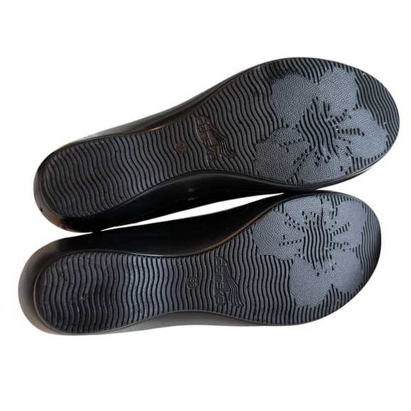 Dansko Debra Loafer EU 38 US US 7.5-8 Black Patent Leather Comfort Shoe Casual - Picture 8 of 11